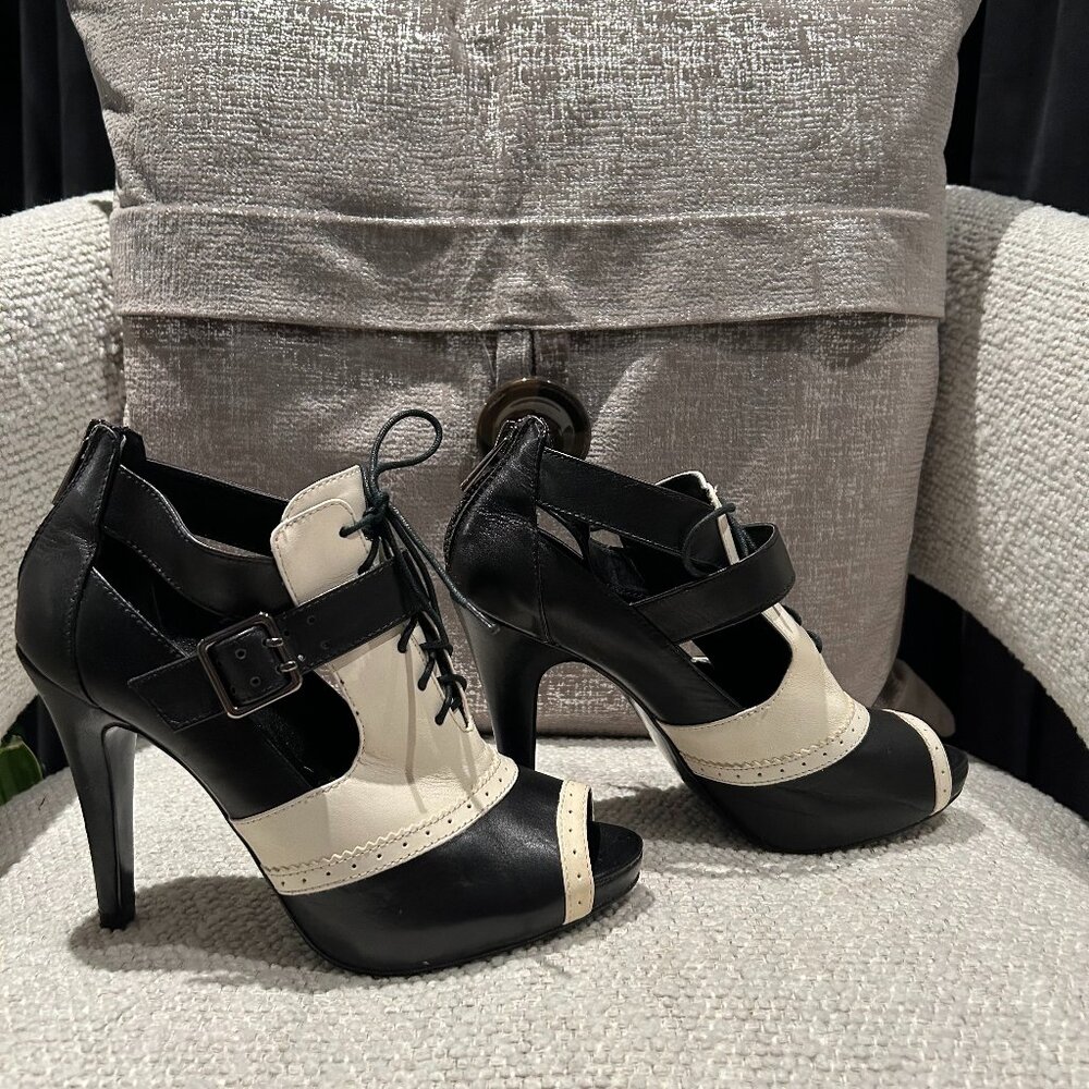 Aldo Two-Tone Oxford-Inspired Peep Toe Heels (Size 37)